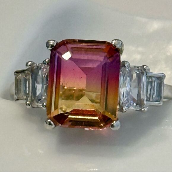 Sterling Silver Unique Padparadscha Sapphire Emerald CZ Ring - Picture 8 of 8